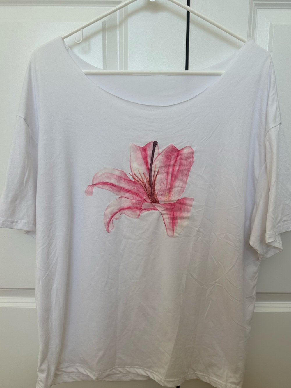 oversized off-the-shoulder white t-shirt